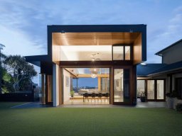 2-sliding-doors-190