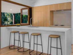 bifold-windows-64